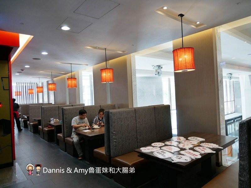 《新竹芙洛麗大飯店餐廳》銅話鍋物火鍋吃到飽.澳洲和牛.美國 Prime 牛肉.鹿兒島黑豬肉.天使紅蝦.幾十種哈根達斯莫凡彼冰淇淋隨你吃︱聚餐推薦（影片）