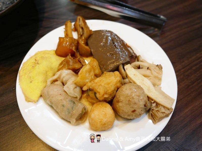 《新竹芙洛麗大飯店餐廳》銅話鍋物火鍋吃到飽.澳洲和牛.美國 Prime 牛肉.鹿兒島黑豬肉.天使紅蝦.幾十種哈根達斯莫凡彼冰淇淋隨你吃︱聚餐推薦（影片）