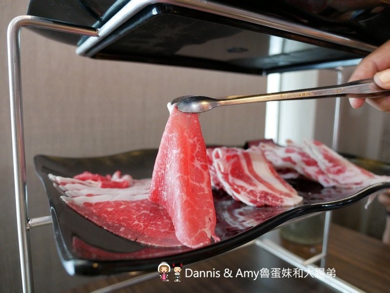 《新竹芙洛麗大飯店餐廳》銅話鍋物火鍋吃到飽.澳洲和牛.美國 Prime 牛肉.鹿兒島黑豬肉.天使紅蝦.幾十種哈根達斯莫凡彼冰淇淋隨你吃︱聚餐推薦（影片）