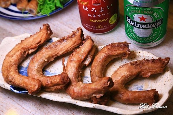 總裁灶腳:【台南美食】滷味好吃就算了!連辣椒都很誇張好吃的滷味店:總裁灶腳