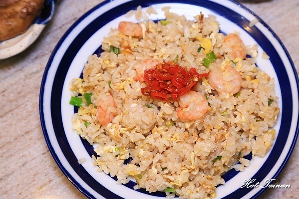 總裁灶腳:【台南美食】滷味好吃就算了!連辣椒都很誇張好吃的滷味店:總裁灶腳