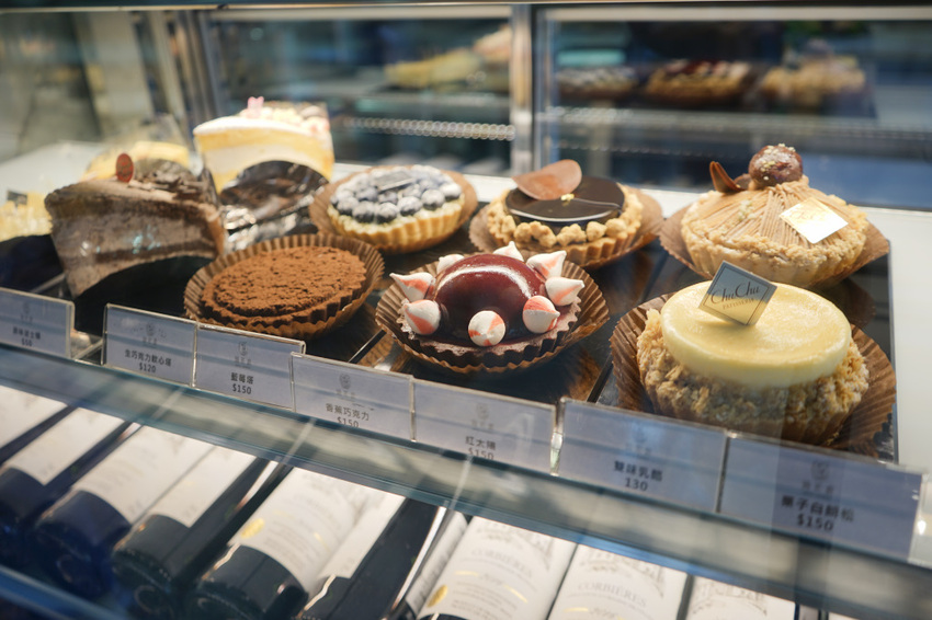 台南｜涵花庭 安平複合式餐廳．IG網美愛店．用餐不限時餐廳推薦！ - 奇奇一起玩樂趣