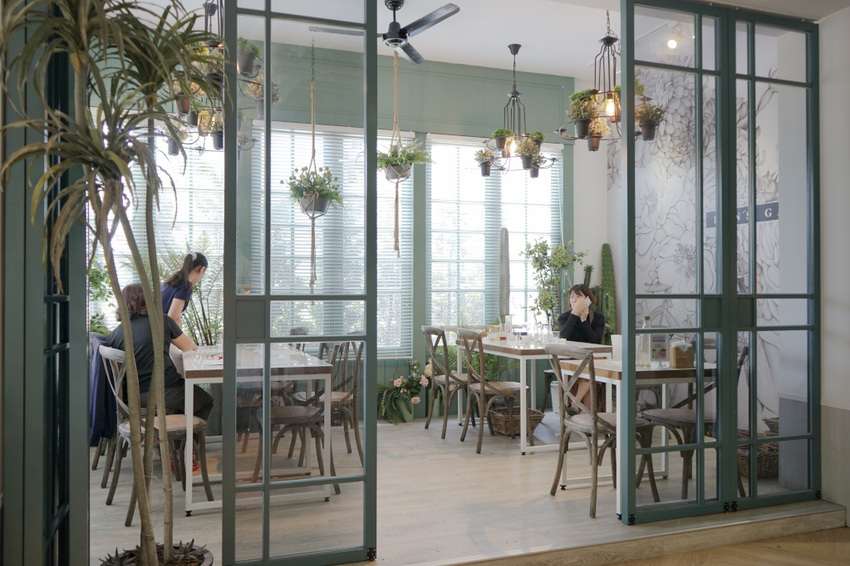 台南｜涵花庭 安平複合式餐廳．IG網美愛店．用餐不限時餐廳推薦！ - 奇奇一起玩樂趣