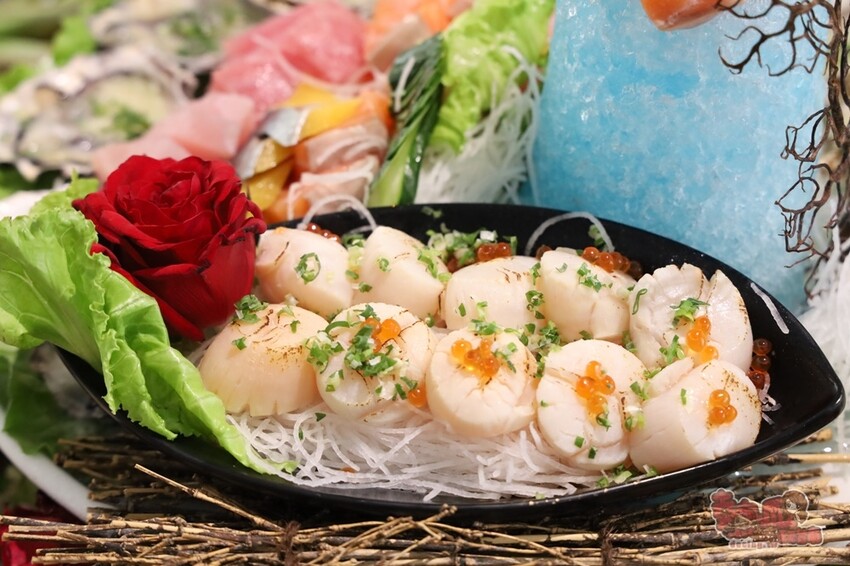 【台南美食】台南唯一!海鮮版的滿漢全席,一道菜竟然就多達20道澎湖海鮮,預約才能吃到喔:涵花庭 - 熱血玩台南。跳躍新世界