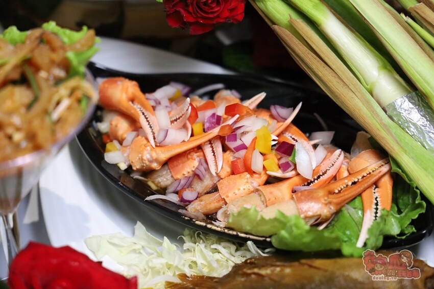 【台南美食】台南唯一!海鮮版的滿漢全席,一道菜竟然就多達20道澎湖海鮮,預約才能吃到喔:涵花庭 - 熱血玩台南。跳躍新世界