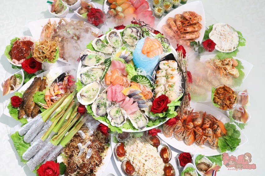 【台南美食】台南唯一!海鮮版的滿漢全席,一道菜竟然就多達20道澎湖海鮮,預約才能吃到喔:涵花庭 - 熱血玩台南。跳躍新世界