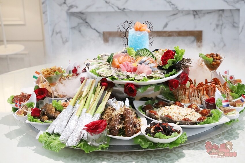 【台南美食】台南唯一!海鮮版的滿漢全席,一道菜竟然就多達20道澎湖海鮮,預約才能吃到喔:涵花庭 - 熱血玩台南。跳躍新世界