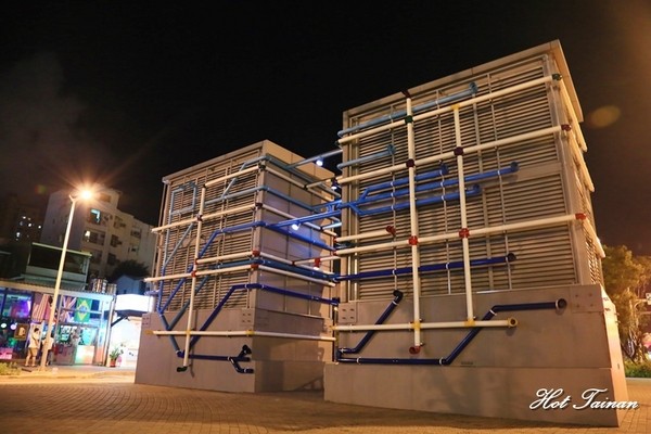 海安路藝術街：【台南景點】尋找遺落在地球上的隕石星球！海安路藝術造街2.0