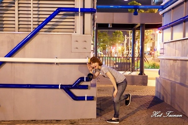 海安路藝術街：【台南景點】尋找遺落在地球上的隕石星球！海安路藝術造街2.0