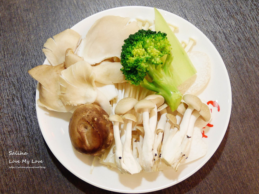 台北信義區市政府站附近麻辣鍋火鍋餐廳美食推薦紅九九個人鴛鴦火鍋 (8)