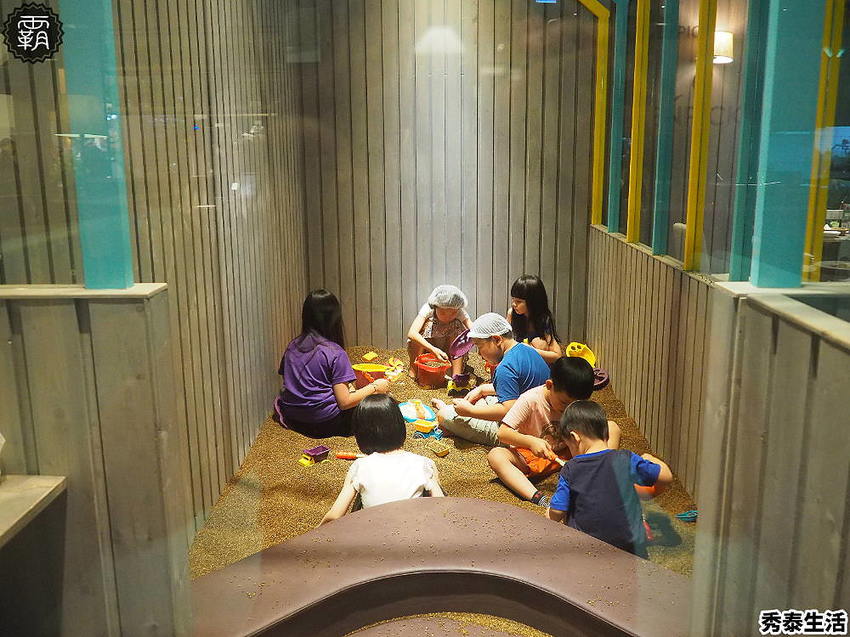 全新莫凡彼咖啡、瑪黑、小器等名店進駐,品味生活就在秀泰生活文心店!吃母親節大餐,加碼抽冰島極光之旅!