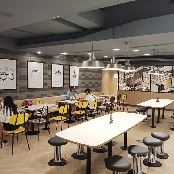 麥當勞台北昆明旗艦店:【台北特色店】麥當勞2.0,EOTF新食代,到台北昆明旗艦店體驗一下不同的麥當勞