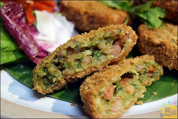 WOO Taiwan:泰國觀光局推薦此生必去十大名店 WOO Taiwan市政店。來自清邁道地美味 環境美到不像話!