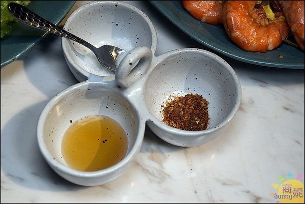 WOO Taiwan:泰國觀光局推薦此生必去十大名店 WOO Taiwan市政店。來自清邁道地美味 環境美到不像話!