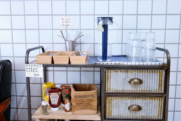 P1940855.JPG P1940855.JPG