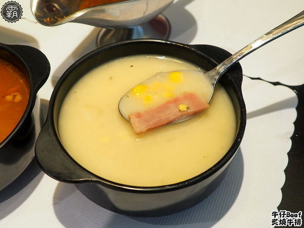 牛仔Beef炙燒牛排: 牛仔Beef炙燒牛排,一中街商圈內平價牛排,炙燒牛排好誘人,飲料小菜吃到飽~