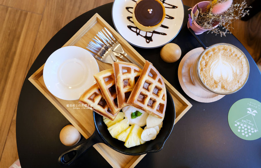 彰化二林│Loca cafe-二林也有咖啡館可以續攤耶 - 藍色起士的美食主義