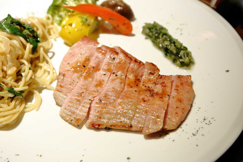 【食。宜蘭】心花開粗茶淡飯小賣所〜新開幕/新亮點IG打卡浪漫花牆與百年古厝！溫馨小店享受美味佳餚與人情味