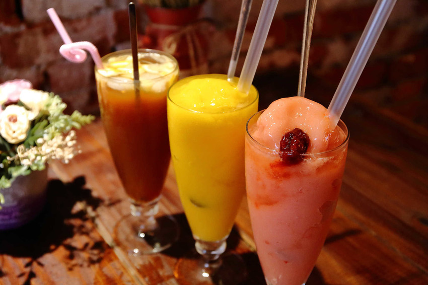 【食。宜蘭】心花開粗茶淡飯小賣所〜新開幕/新亮點IG打卡浪漫花牆與百年古厝！溫馨小店享受美味佳餚與人情味