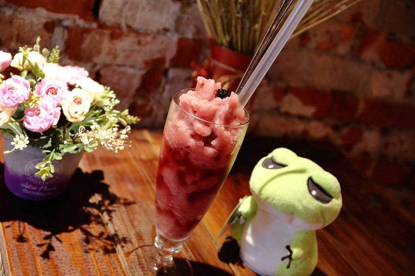 【食。宜蘭】心花開粗茶淡飯小賣所〜新開幕/新亮點IG打卡浪漫花牆與百年古厝！溫馨小店享受美味佳餚與人情味