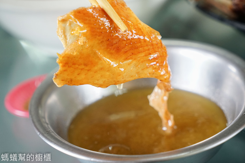 鹿谷省城甕缸雞 | 食尚玩家推薦鹿谷甕缸雞,外皮透光酥脆肉嫩汁多 !特色紫薯麵、自家製古早味鹹豬肉,鹿谷必吃美食餐廳。 - 螞蟻幫的櫥櫃