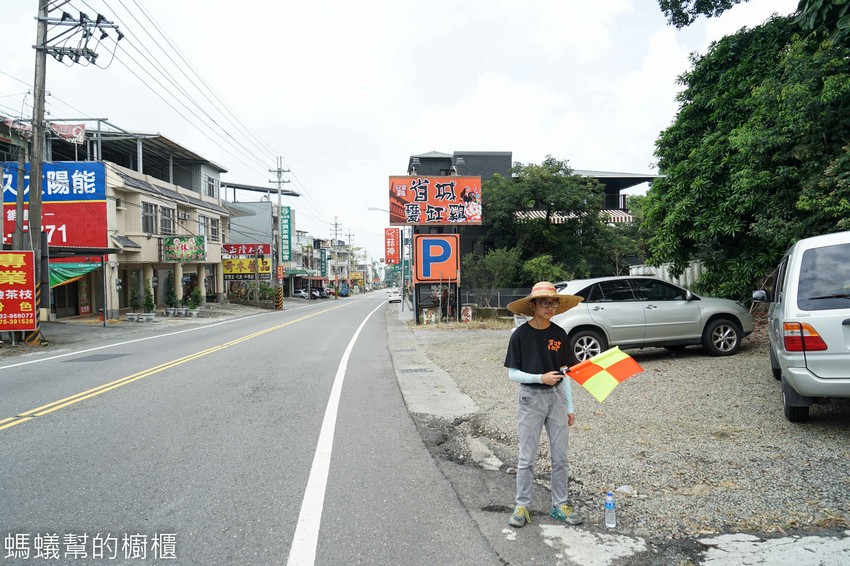 鹿谷省城甕缸雞 | 食尚玩家推薦鹿谷甕缸雞,外皮透光酥脆肉嫩汁多 !特色紫薯麵、自家製古早味鹹豬肉,鹿谷必吃美食餐廳。 - 螞蟻幫的櫥櫃