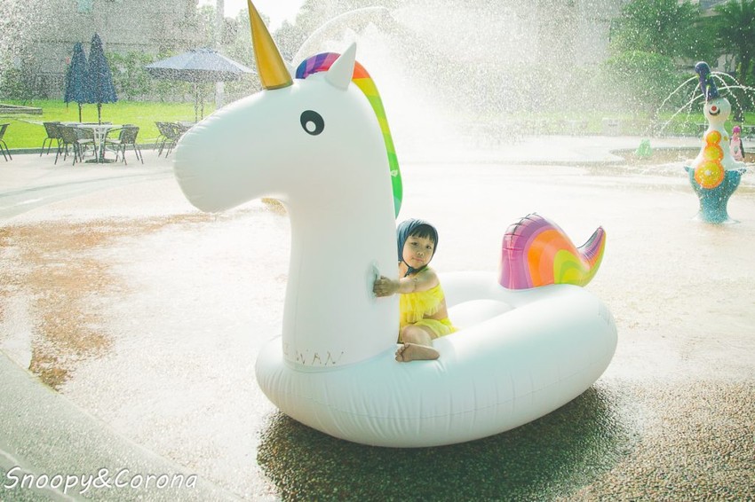 【玩樂．南投】南投集集親水童年／親子戲水餐廳～夏天戲水消暑、冬天還能泡溫泉，再享青石食堂多樣化精美料理