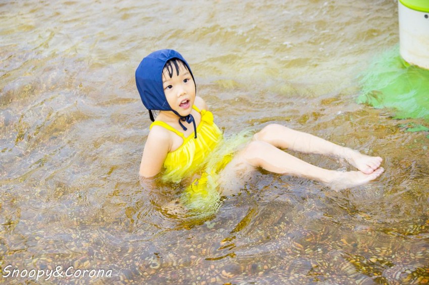 【玩樂．南投】南投集集親水童年／親子戲水餐廳～夏天戲水消暑、冬天還能泡溫泉，再享青石食堂多樣化精美料理