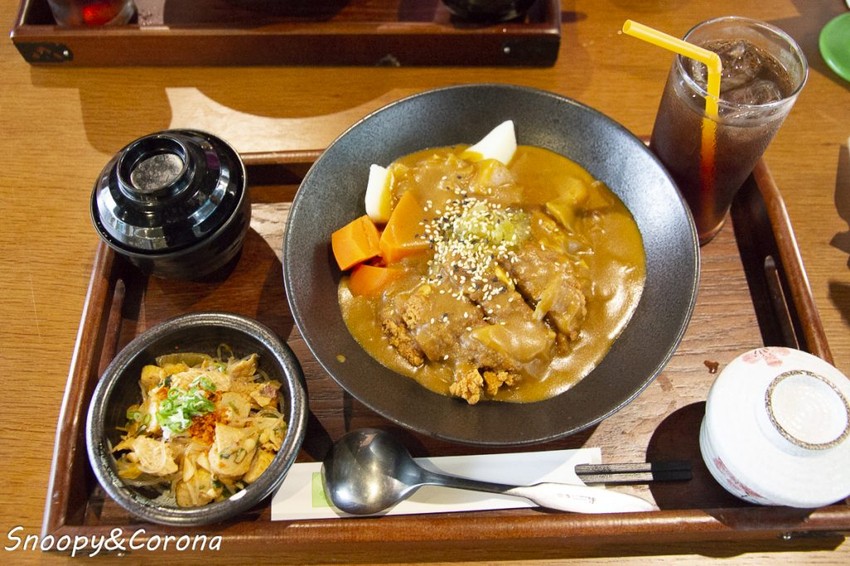 【玩樂．南投】南投集集親水童年／親子戲水餐廳～夏天戲水消暑、冬天還能泡溫泉，再享青石食堂多樣化精美料理