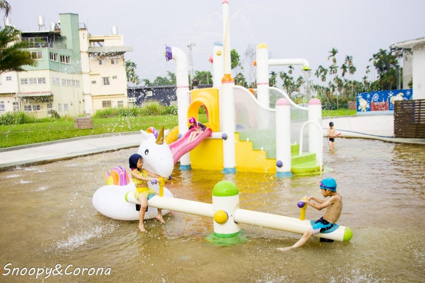 【玩樂．南投】南投集集親水童年／親子戲水餐廳～夏天戲水消暑、冬天還能泡溫泉，再享青石食堂多樣化精美料理