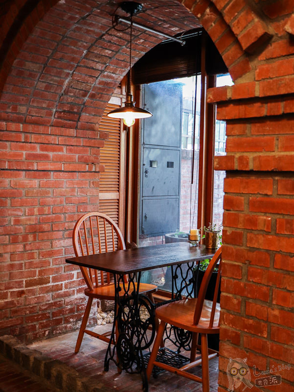 台北老屋咖啡》南京復興樹宅院，隱身捷運旁的夢幻大宅院 - Lexies Blog，寫食派