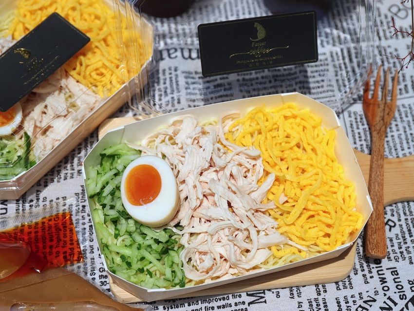 肥貓咖啡：台南最美三色涼麵開賣啦！一起外帶嚐美食，居家防疫也能幸福肥/每日限量務必預訂.台南涼麵推薦.外帶美食 - 進食的巨鼠