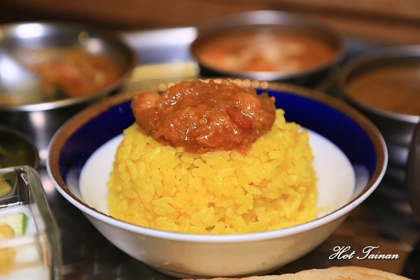 咖哩鬥陣快閃店：【台南美食】極機密咖哩快閃店！期間限定的印度味：咖哩鬥陣X小巷裡的拾壹號