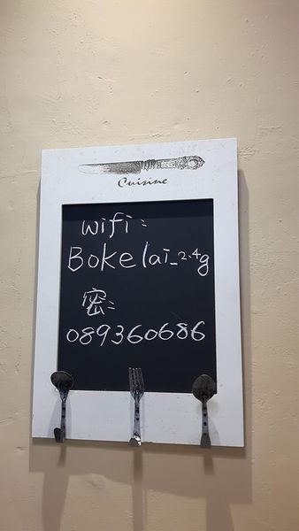 37388615_1876305355724009_1997100633760464896_n