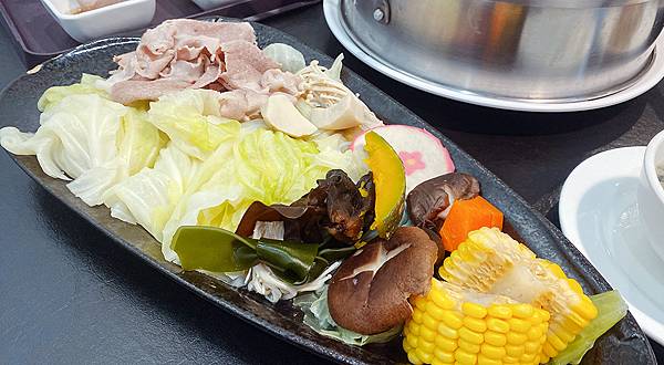 板橋海鮮塔推薦【蒸天下】海鮮蒸氣火鍋,板橋吃活體海鮮的必訪之地│板橋海鮮餐廳推薦-板橋美食推薦-29.jpg 板橋海鮮塔推薦【蒸天下】海鮮蒸氣火鍋,板橋吃活體海鮮的必訪之地│板橋海鮮餐廳推薦-板橋美食推薦-29.jpg