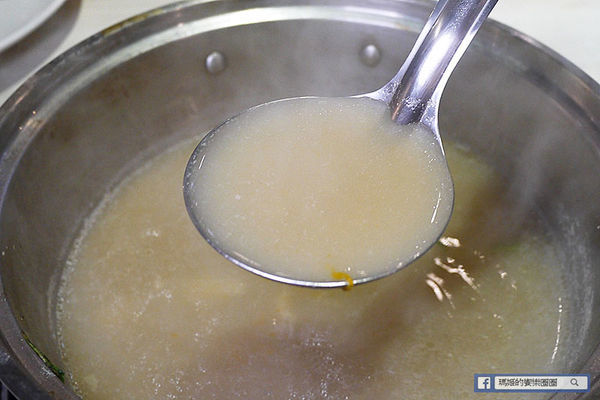 板橋蒸氣火鍋【蒸天下蒸氣火鍋】美食節目推薦尚青的活海鮮火鍋/板橋美食/新北美食