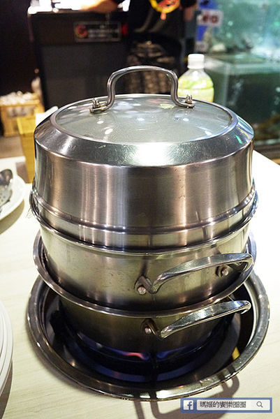 板橋蒸氣火鍋【蒸天下蒸氣火鍋】美食節目推薦尚青的活海鮮火鍋/板橋美食/新北美食