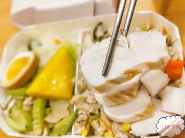 [食記/嘉義] 純情專売所│純情粗食餐盒，傾聽食物的原始聲響，淨化身體的用餐儀式。嘉義必吃時尚便當。