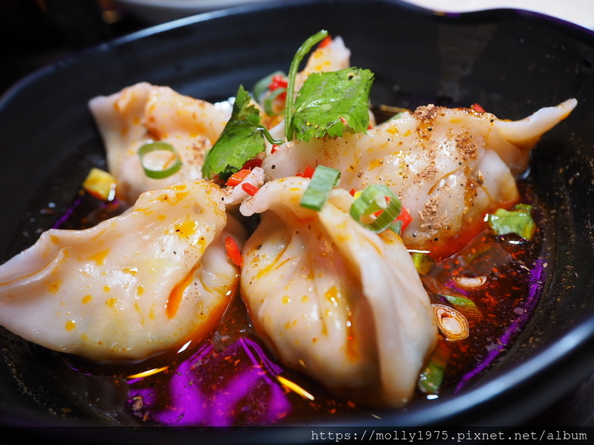 2019-04-25 20.15.19.jpg