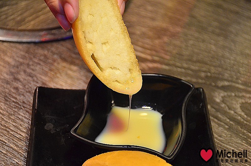 水貨 烤魚火鍋-新莊店