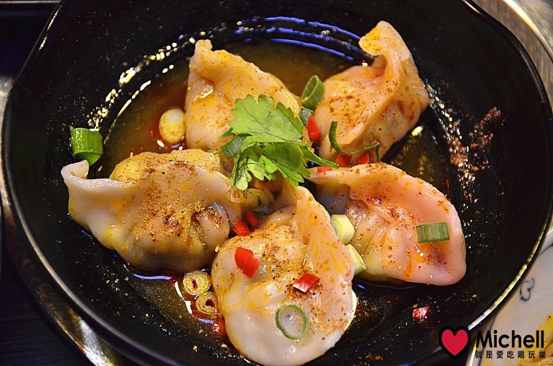 水貨 烤魚火鍋-新莊店