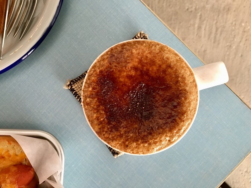 【台北｜萬隆站】ABD Coffee&Life＿將露營風格搬進室內的個性咖啡館＿丹麥厚片與黑糖拿鐵簡直絕配