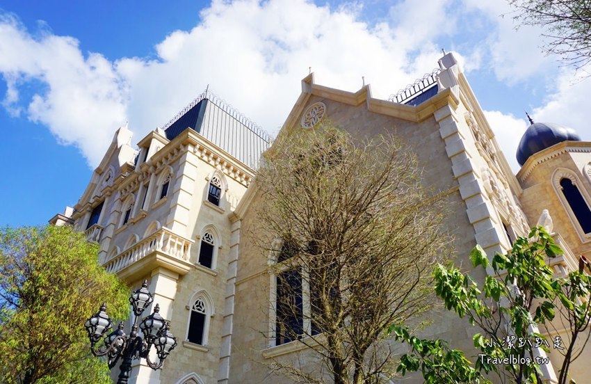 南投埔里景點》妮娜巧克力夢想城堡。南投巧克力觀光工廠，IG爆紅夢幻莊園超好拍！情侶約會浪漫必訪！ - 小潔趴趴走旅遊札記