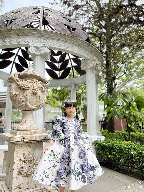 妮娜巧克力夢想城堡》充滿童話氣息的歐風城堡.金牌巧克力師傅秀.巧克力餅乾DIY.義式冰淇淋好好吃(園區攻略