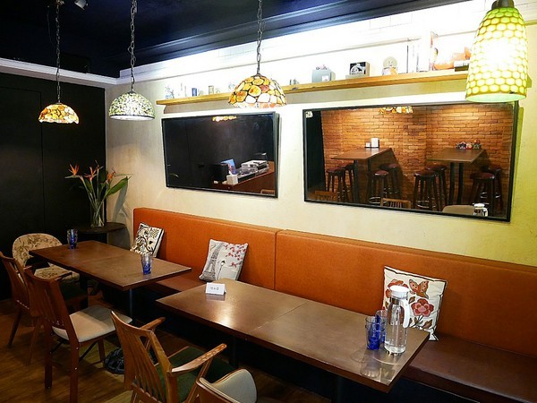 Coffee Naps 蓁澄咖啡手作坊：Coffee Naps 蓁澄咖啡手作坊-台北大安咖啡廳  環境優雅恬靜  歐式料理、手沖咖啡、手作甜點都讓人滿意  悠閒待上一下午都沒問題