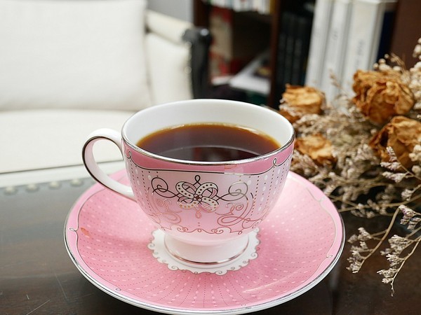 Coffee Naps 蓁澄咖啡手作坊：Coffee Naps 蓁澄咖啡手作坊-台北大安咖啡廳  環境優雅恬靜  歐式料理、手沖咖啡、手作甜點都讓人滿意  悠閒待上一下午都沒問題