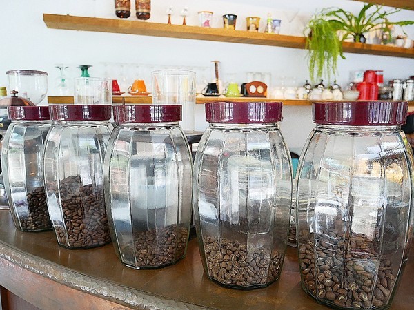 Coffee Naps 蓁澄咖啡手作坊：Coffee Naps 蓁澄咖啡手作坊-台北大安咖啡廳  環境優雅恬靜  歐式料理、手沖咖啡、手作甜點都讓人滿意  悠閒待上一下午都沒問題