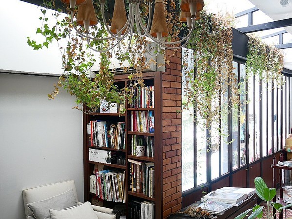 Coffee Naps 蓁澄咖啡手作坊：Coffee Naps 蓁澄咖啡手作坊-台北大安咖啡廳  環境優雅恬靜  歐式料理、手沖咖啡、手作甜點都讓人滿意  悠閒待上一下午都沒問題