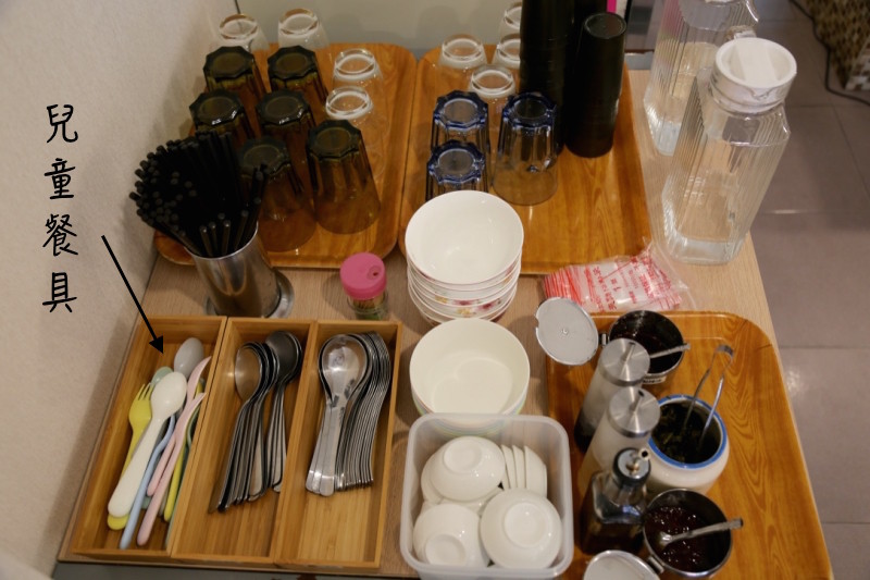 [台南]北區牛肉麵推薦 麻辣牛三寶牛腱燴飯親子友善 牛多多麵館滿500可外送