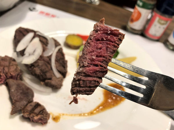 ●嘉義食記●御膳屋牛排/家樂福北門店/IG打卡熱點/視嗅味三覺饗宴